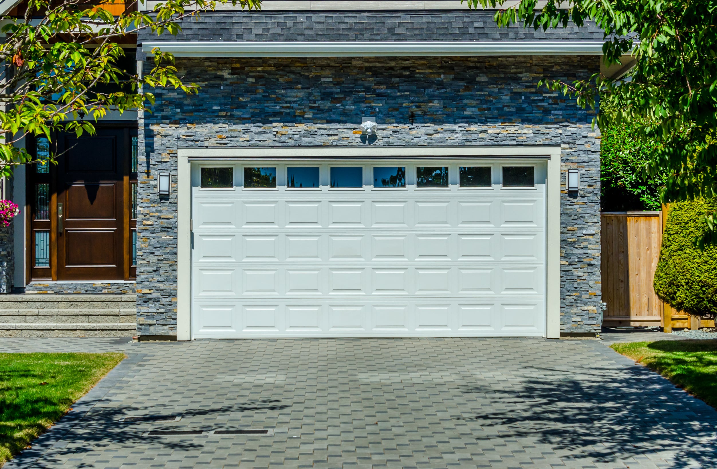 A-TEX Roofing & Remodeling | What Are Standard Garage Door Sizes?